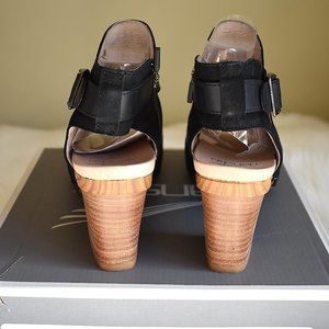 dansko arlene platform sandal